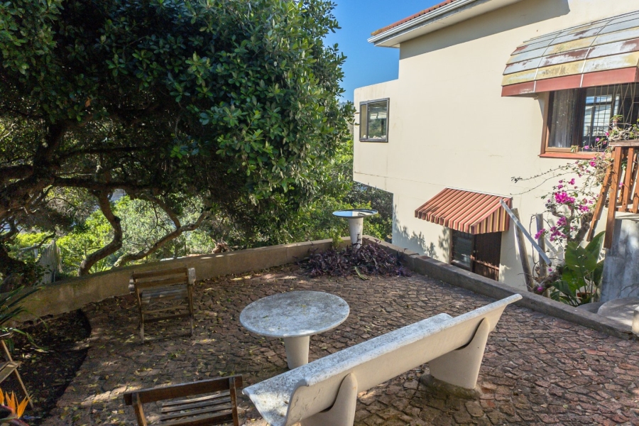4 Bedroom Property for Sale in Kingfisher Creek Western Cape